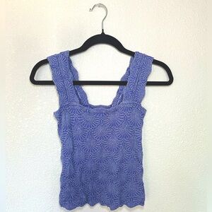 Purple scalloped details tank top